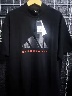 Kaos Adidas basketball hitam merah