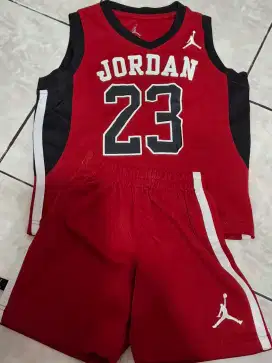 Setelan Jordan Anak Laki
