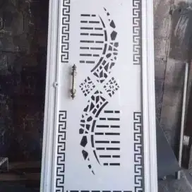 Pintu besi ram nyamuk
