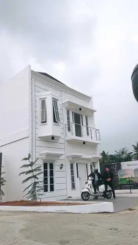 Rumah Villa Eropa Dekat Stasiun Citayam Lingkungan Asri dan Hidup