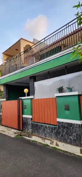 Rumah 3 lantai jatipadang murah bagus dkt pasar minggu mampang pejaten