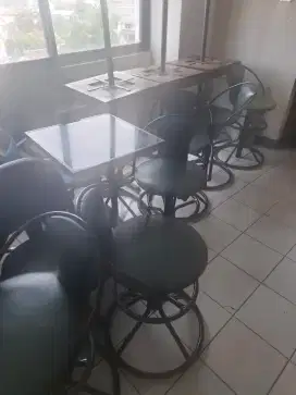 Meja kursi bekas kafe lok madiun kota