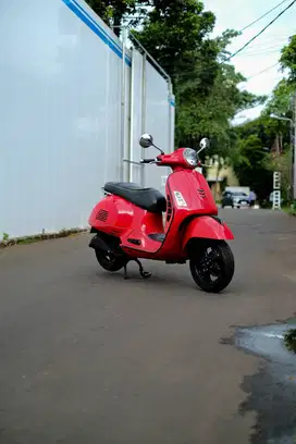 PIAGGIO VESPA MATIC GTS 150 3VIE 2014 MURAH BERGARANSI