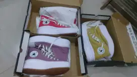 Sepatu Converse Berbagai Type