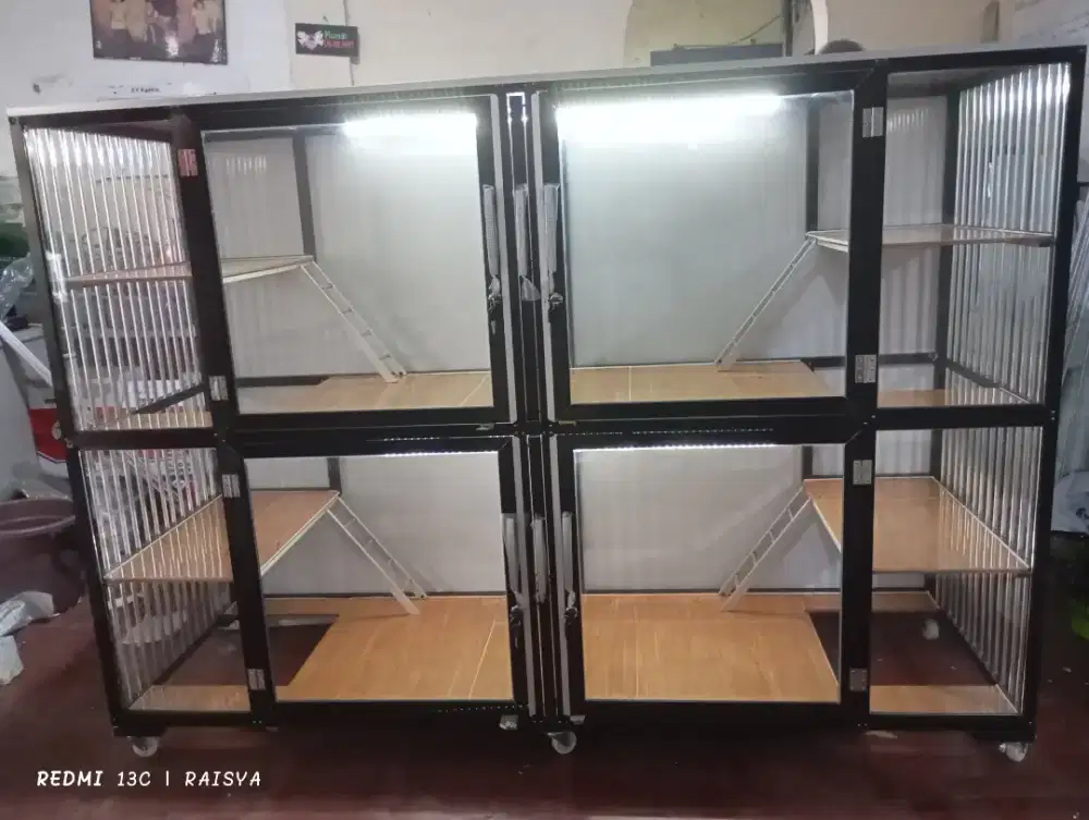 kandang kucing alumunium