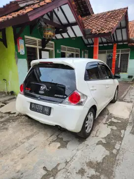 Honda brio E manual low KM