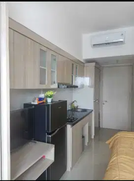 Apartemen Springlake studio furnish dijual di Summarecon Bekasi