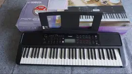 Keyboard seri baru Yamaha PSR E383