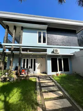 Dijual Cepat Rumah Hoek 2 lantai di Metland Menteng, Ujung Menteng Cak