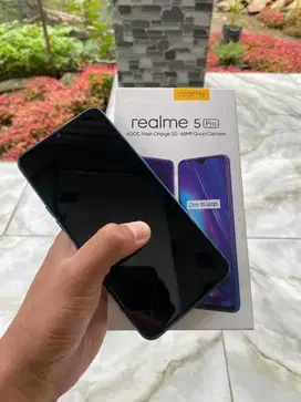 Realme 5 Pro 4/128 kumplit