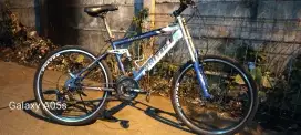 Sepeda MTB United Exotic