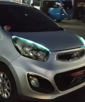 All new picanto 1.2 manual silver