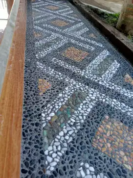 LANTAI BATU SIKAT MOTIF