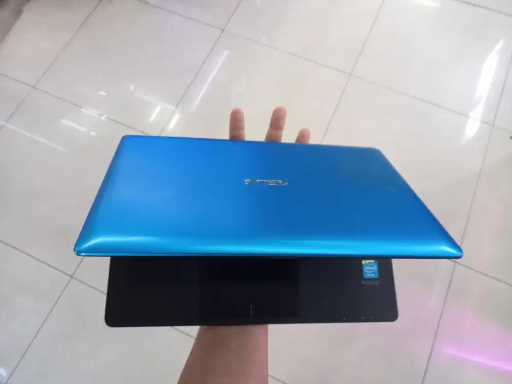 NOTEBOOK ASUS X200MA LED 12INCH SECOND MUTSH SIAP PAKAI LANCAR JAYA