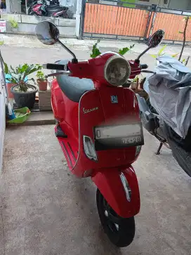 Jual Vespa LX 2013