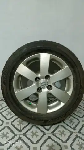 Velg dan ban utk mobil  Swift, Avanza dll merk Bridgestone