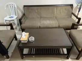 Sofa dan Meja Set