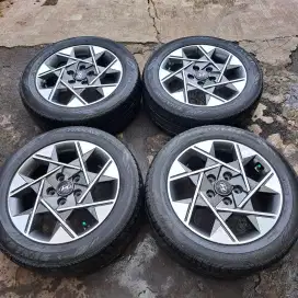 Velg dan ban r16 ori stargazer cocok buat innova gran max dll
