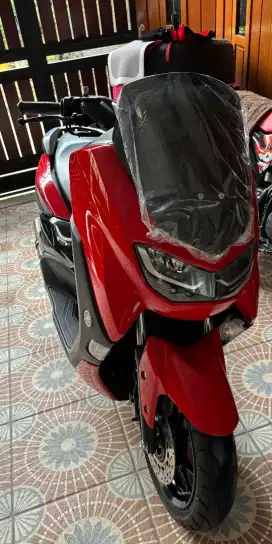 Dijual motor koleksi yamaha nmax warna merah th.2022 tgn 1 dr baru