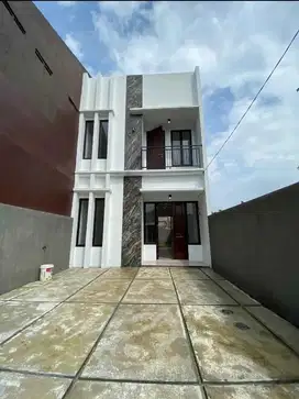 Dijual Rumah 2 Lantai Murah Strategis Pemda Cibinong