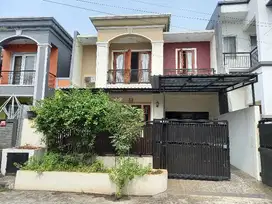 Rumah bagus, 8x18, hdp timur di Metro Permata 1