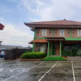 Dijual Rumah Tinggal dan Tempat Usaha Lokasi Strategis di Soreang