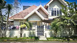 Rumah Posisi Hook Luas Strategis di Sektor 1A Gading Serpong SHM