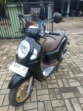 Scoopy prestige 2021