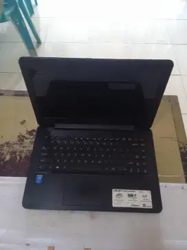 Mencari teknisi komputer / laptop berpengalaman