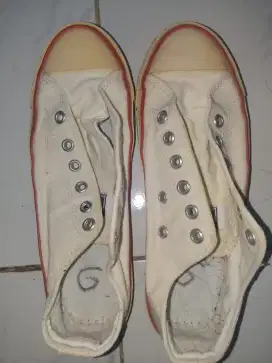 Sepatu Converse