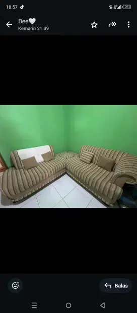 Sofa sudut untuk ruang tamu