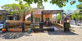 Rumah Hook depan Taman di Bukit Cemara Residence Bulusan