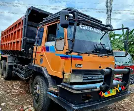 Mitsubishi Fuso 220PS Tronton 6×4 Dumbtruk M2 Orange BIO Solar