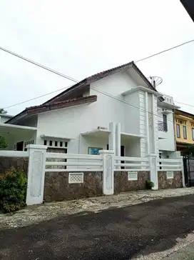 Di Jual Rumah 2 Lantai Di Wayhalim Bandar Lampung