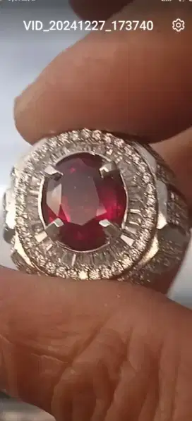 Ruby cutting origin Madagascar Heat A