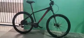 United detroid ban 27.5