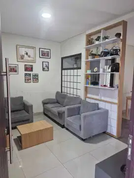 Jual Cepat BU Rumah Patio 3 Kamar, Lippo Cikarang