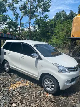 Mobil pribadi masih mukus dan bersih