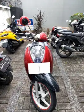 Honda Scoopy 2013 Karbu