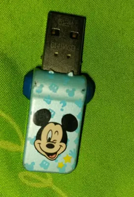 Flashdisk A-Data 512mb Mickey Mouse edition BEKAS NORMAL