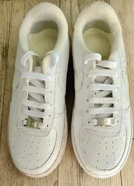 Sepatu Nike premium