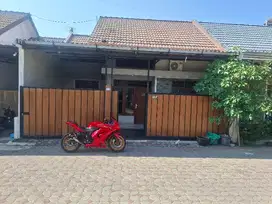 Rumah siap pakai lokasi di perumahan area solobaru