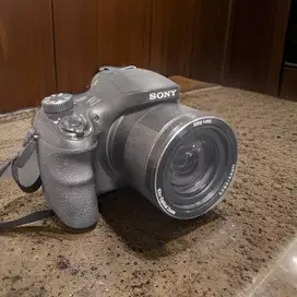 Dijual kamera SONY DSC H400