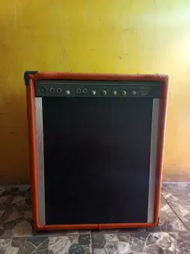 ampli keyboard reggio KB-100 (normal)