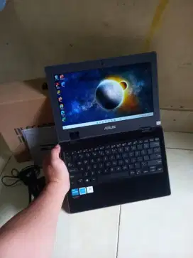 Netbook asus br1100