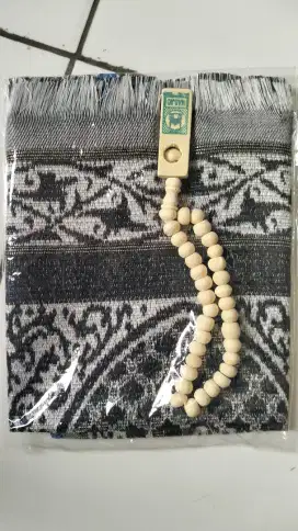 Oleh-oleh Umroh/Haji Sajadah mini + tasbih