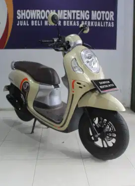 SCOOPY SPORTY CREAM KUNCI TH 2016 _ CASH ONLY