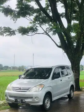 Daihatsu Xenia Li 2006 DP 10 jt