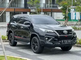 Terawat Siap Pakai! Toyota Fortuner Vrz Trd Matic 2020