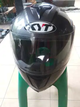 Dijual Helm KYT